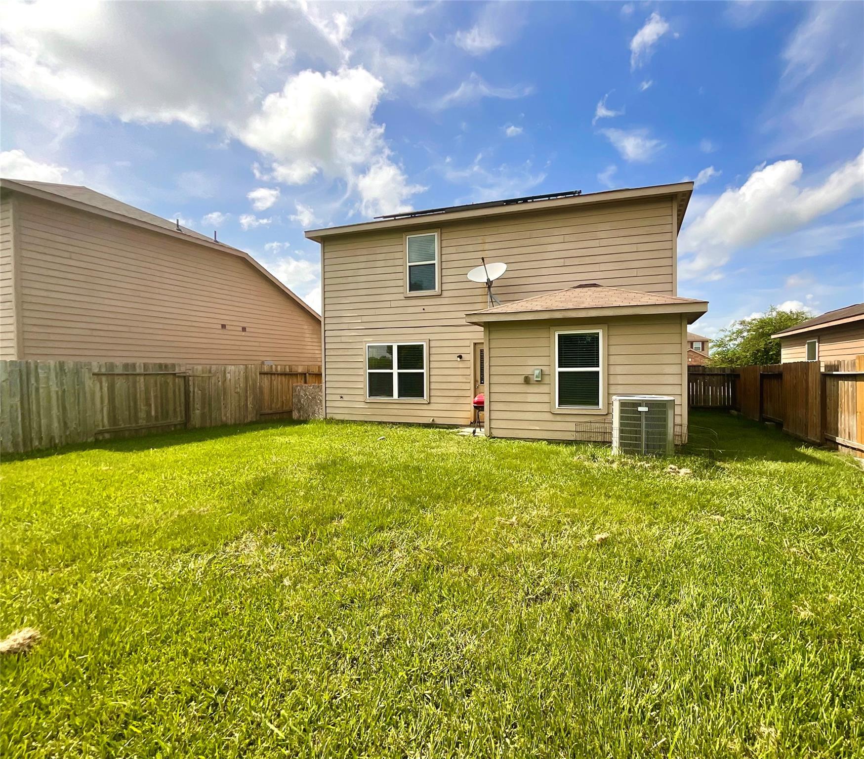 2522 Tracy Lane