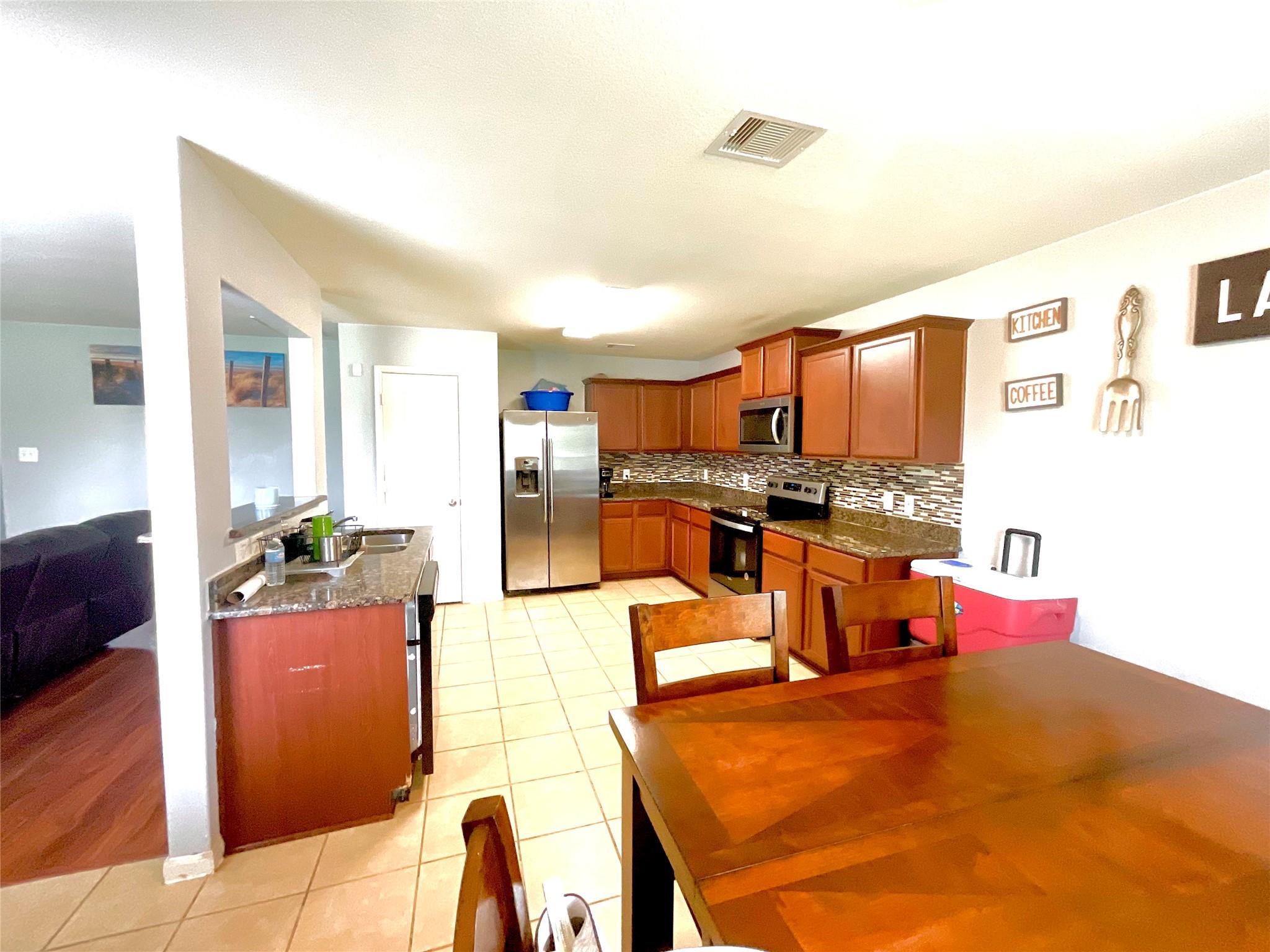 2522 Tracy Lane