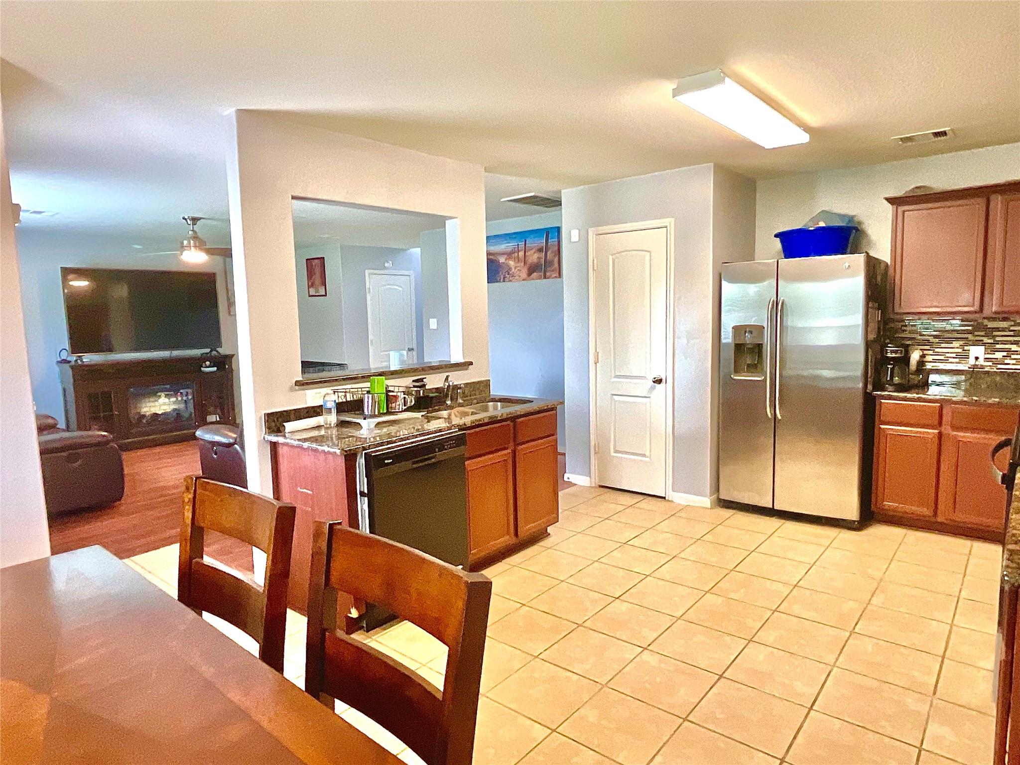 2522 Tracy Lane
