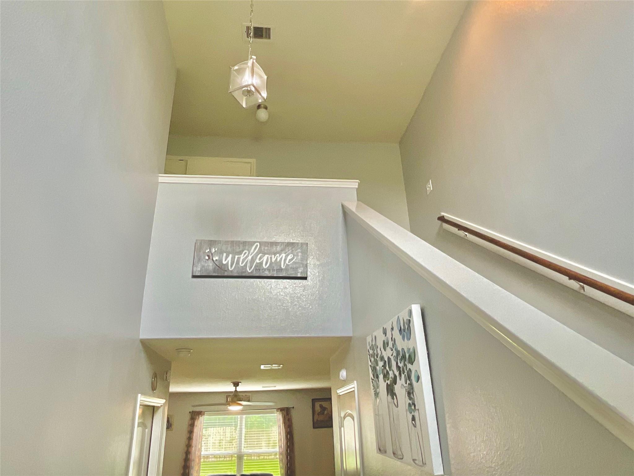 2522 Tracy Lane