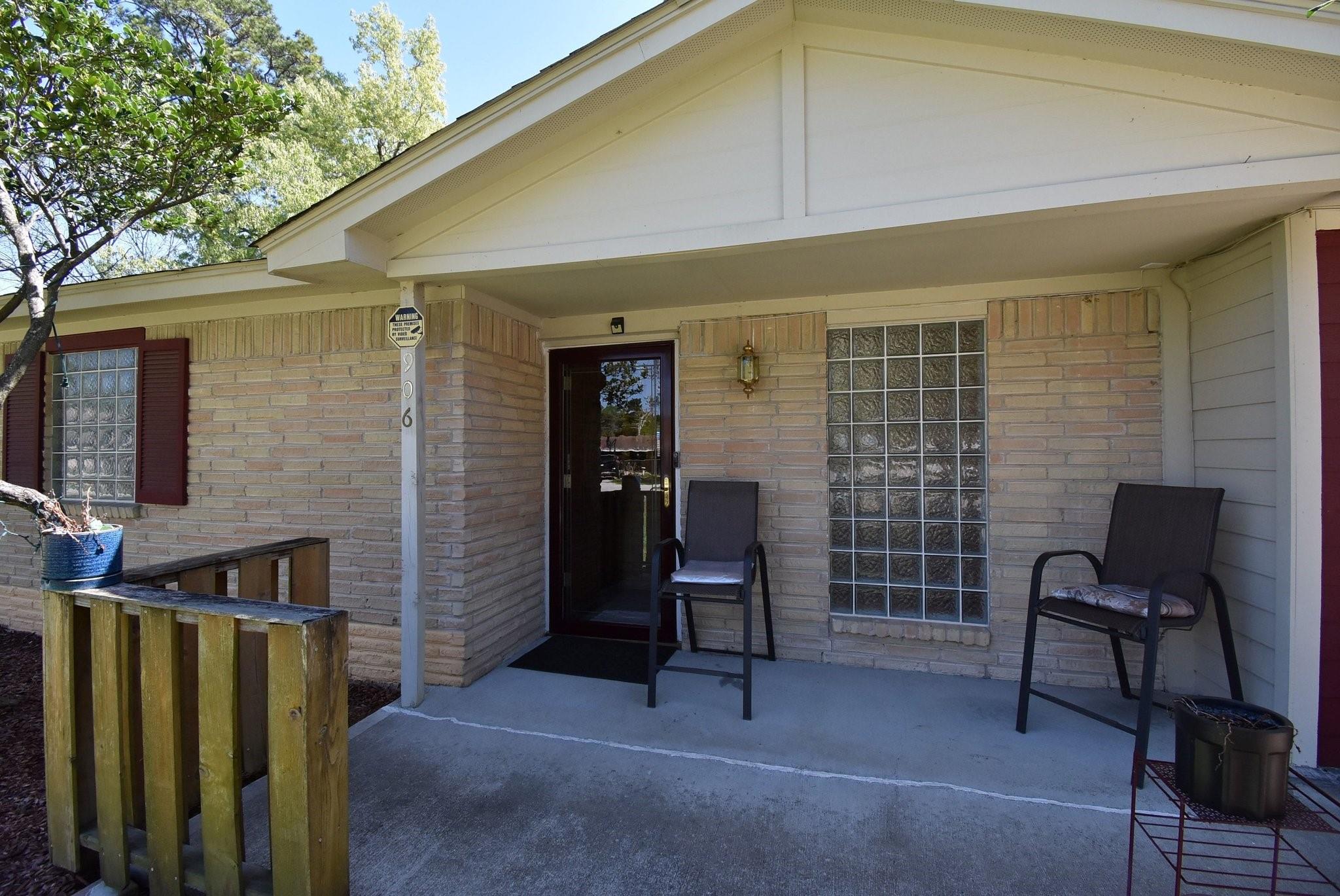 906 Corydon Drive