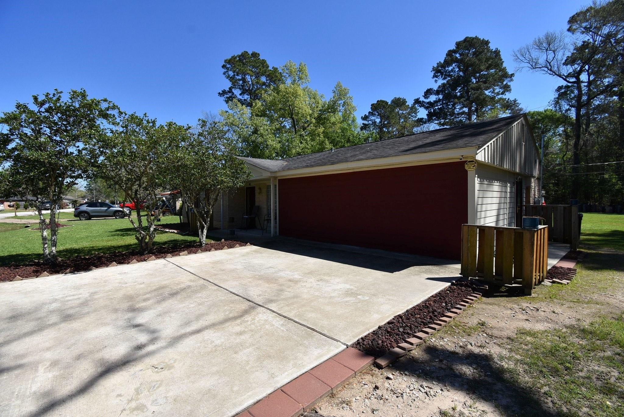 906 Corydon Drive
