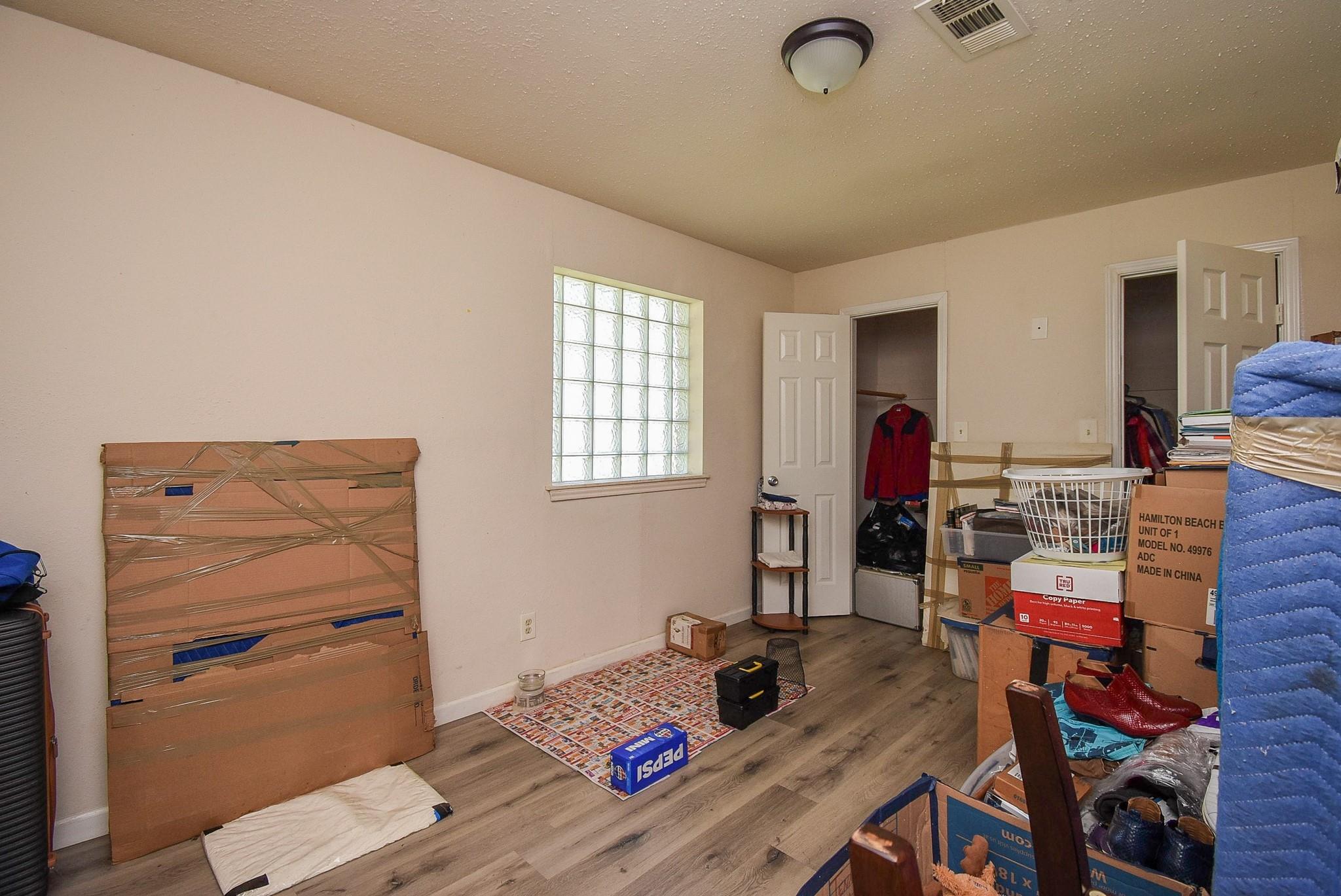 906 Corydon Drive