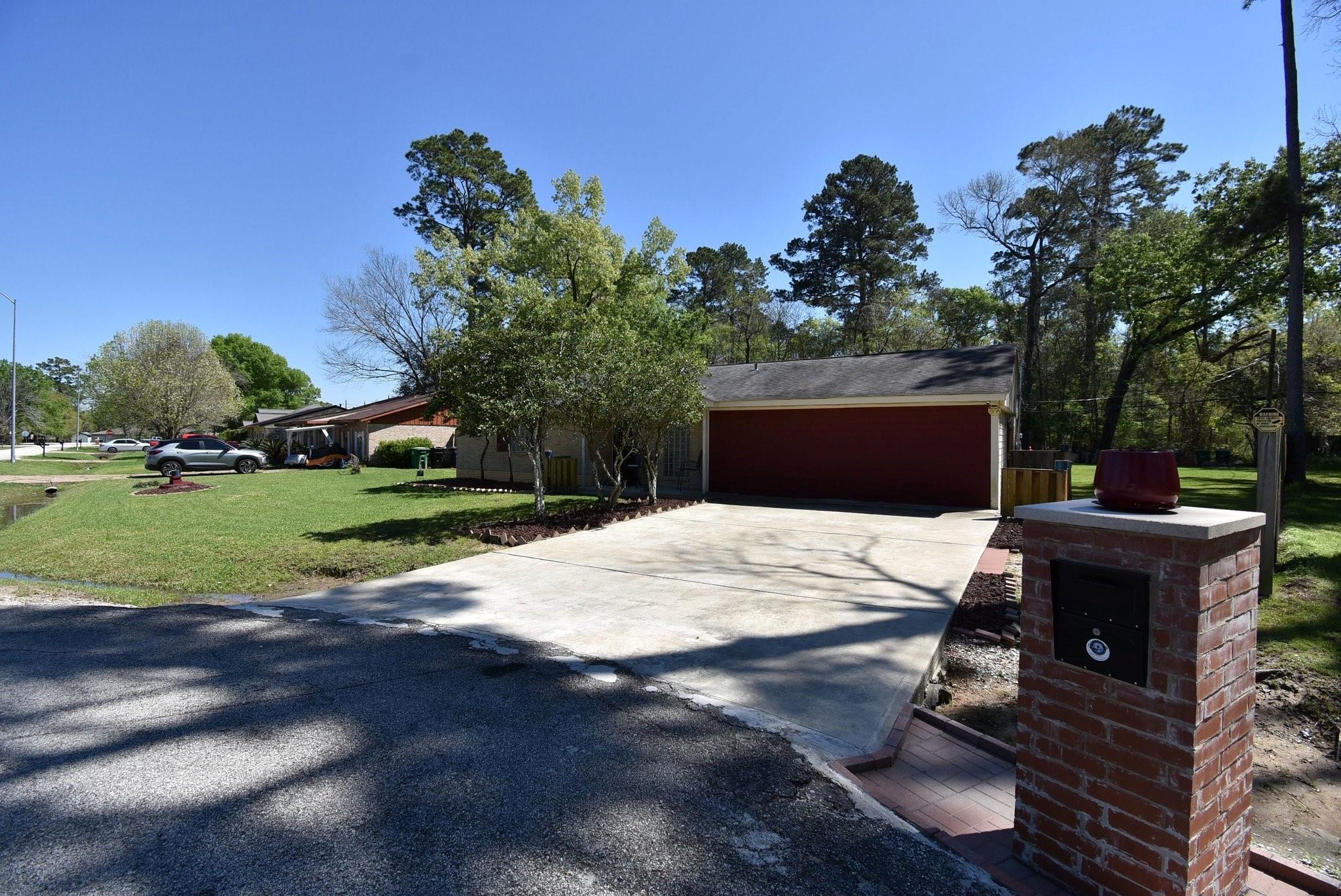 906 Corydon Drive