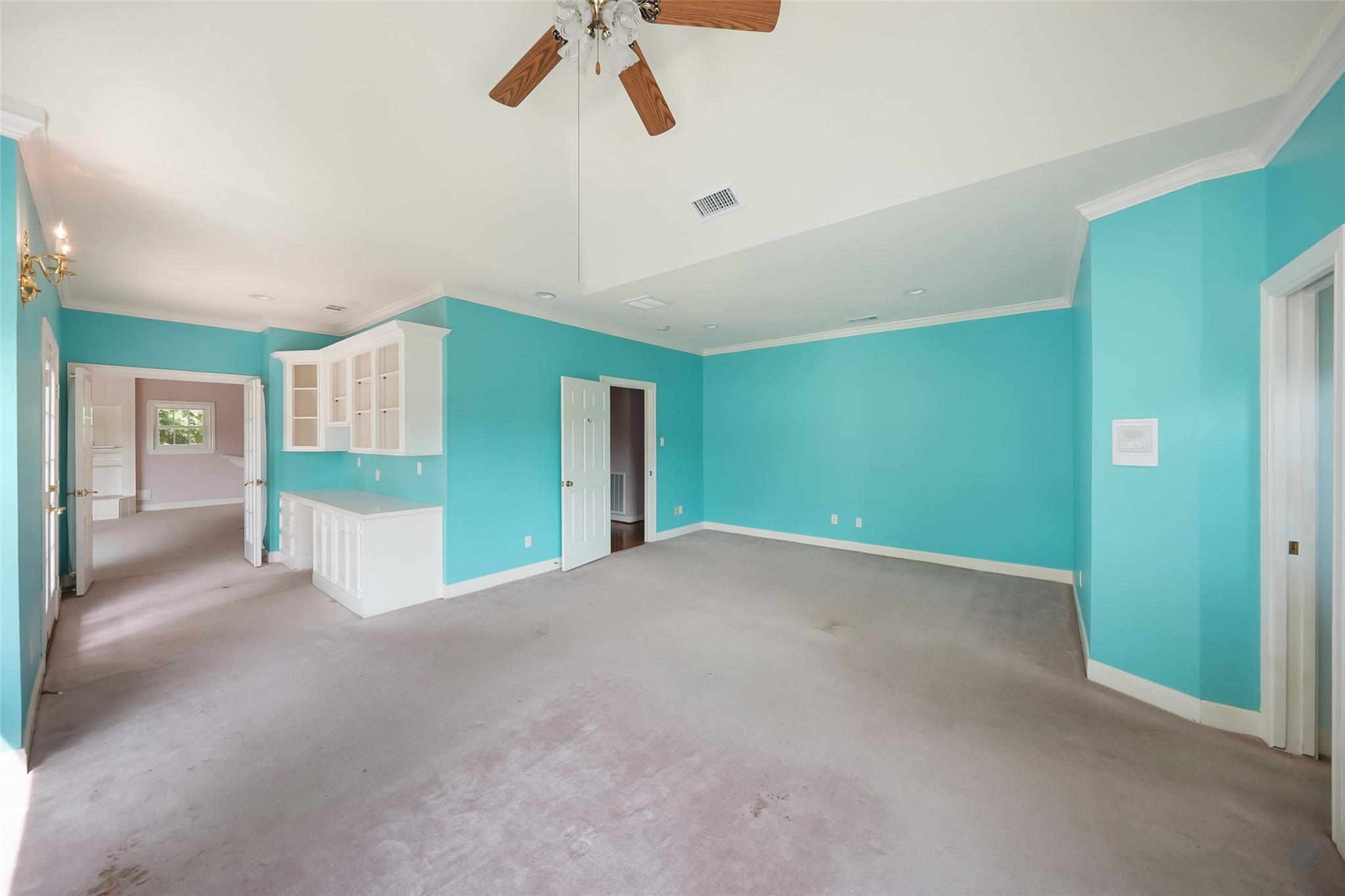 5607 Walnut Point Drive