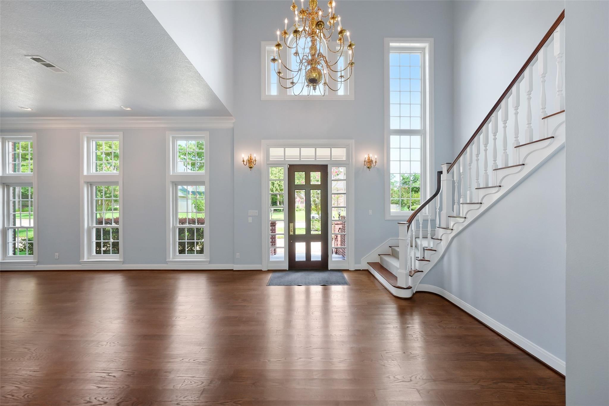 5607 Walnut Point Drive