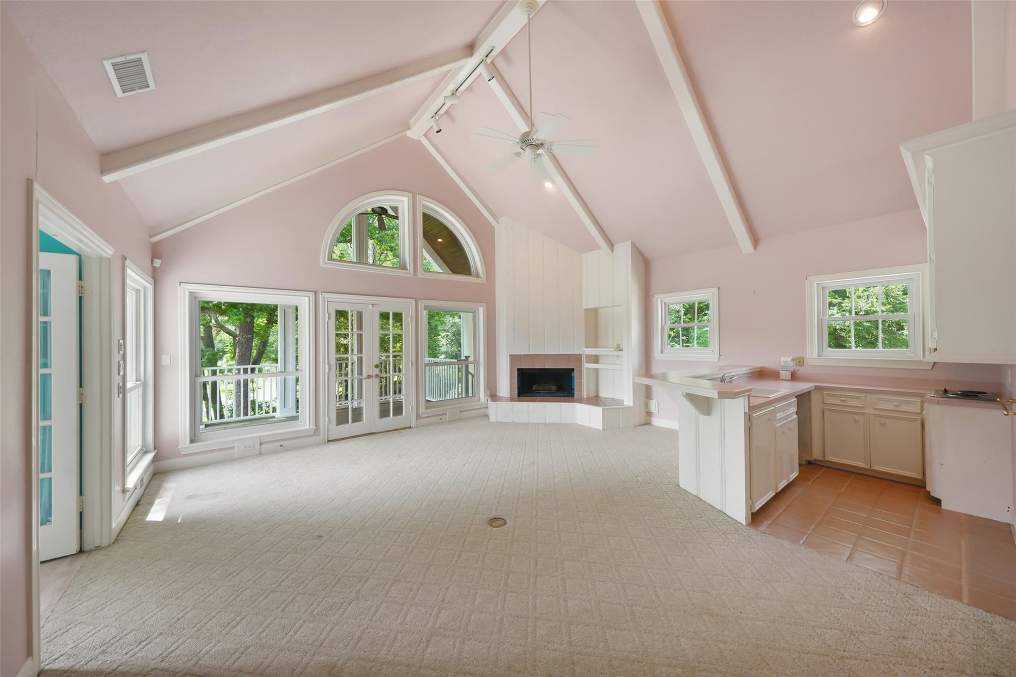 5607 Walnut Point Drive