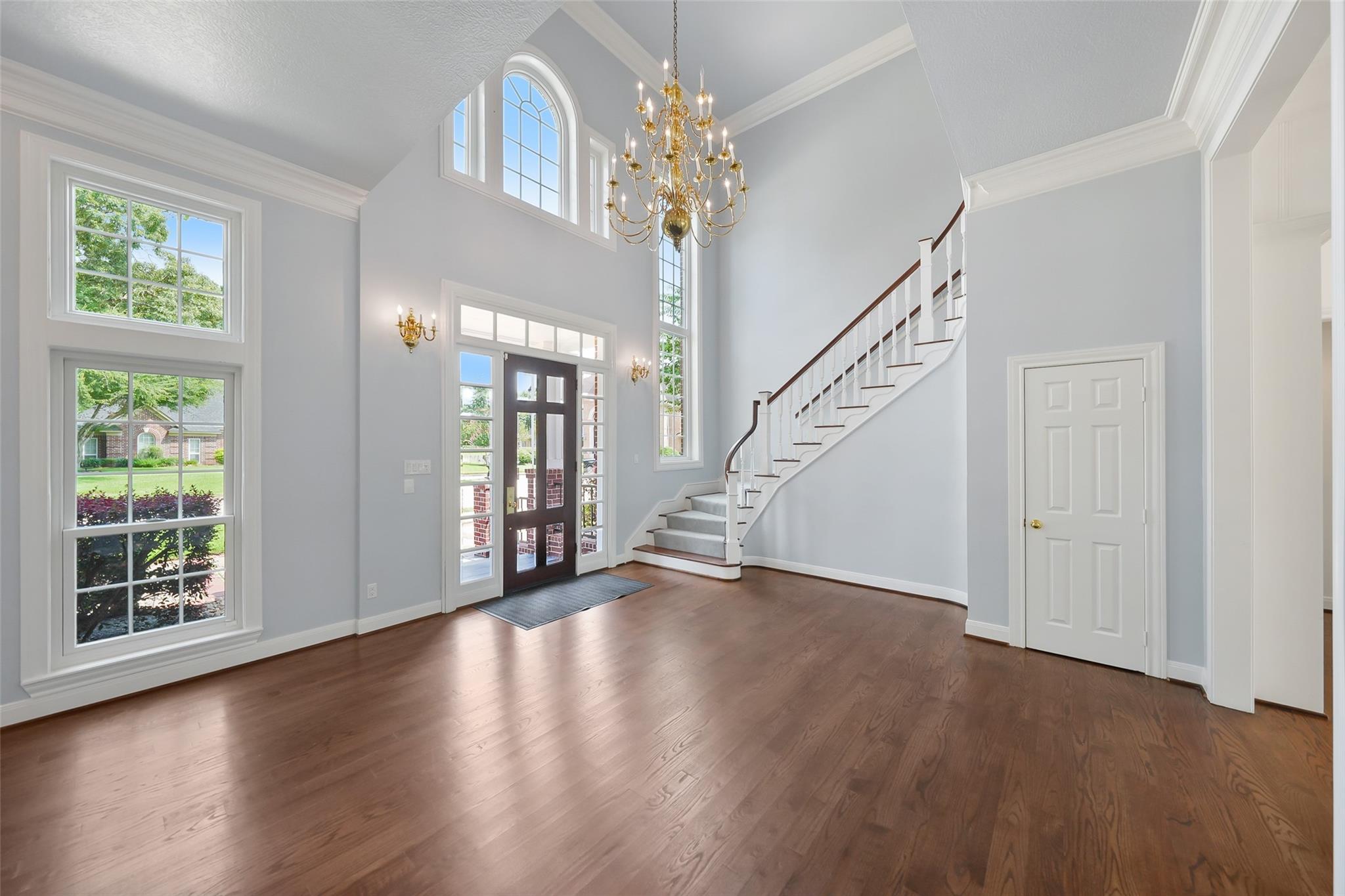 5607 Walnut Point Drive