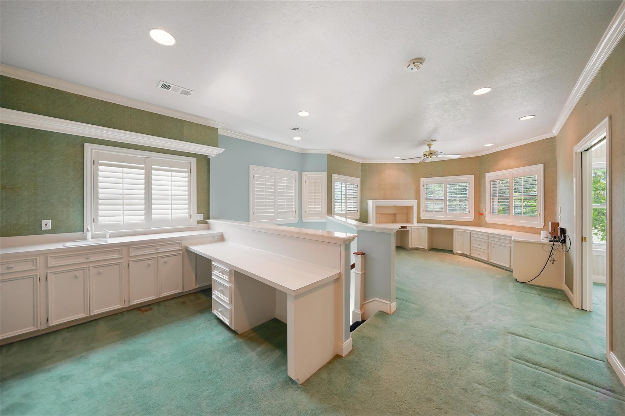 5607 Walnut Point Drive