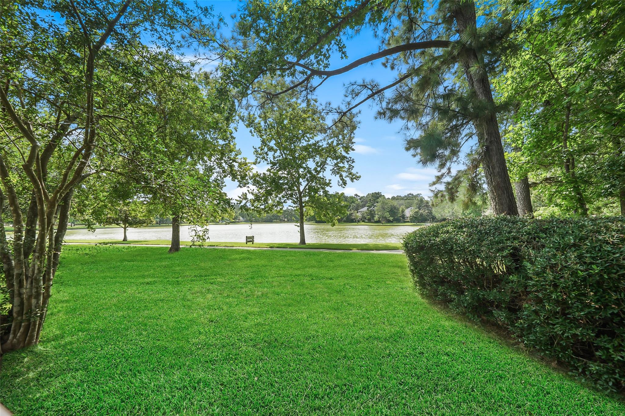 5607 Walnut Point Drive