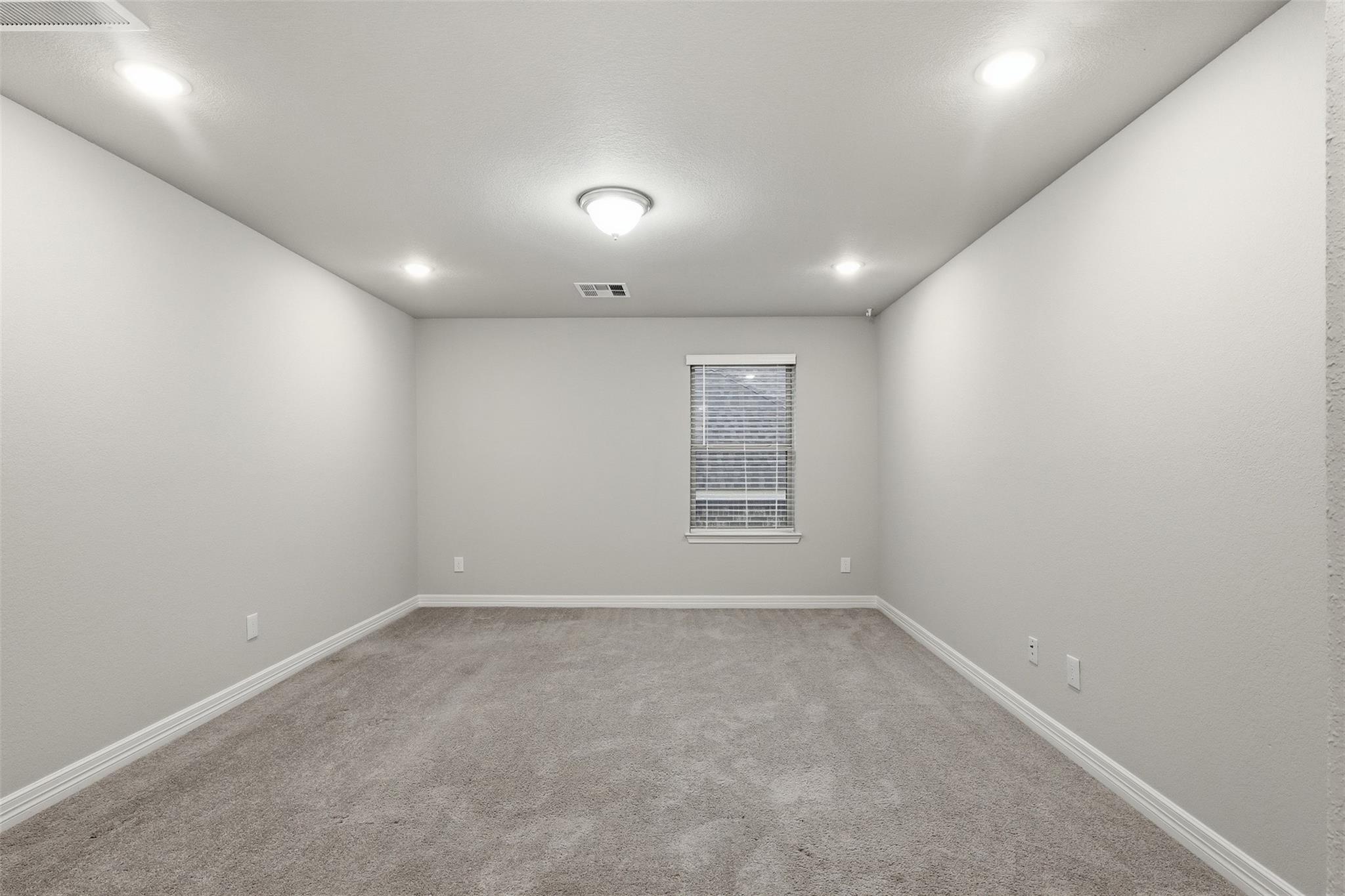 119 Buttonwood Court