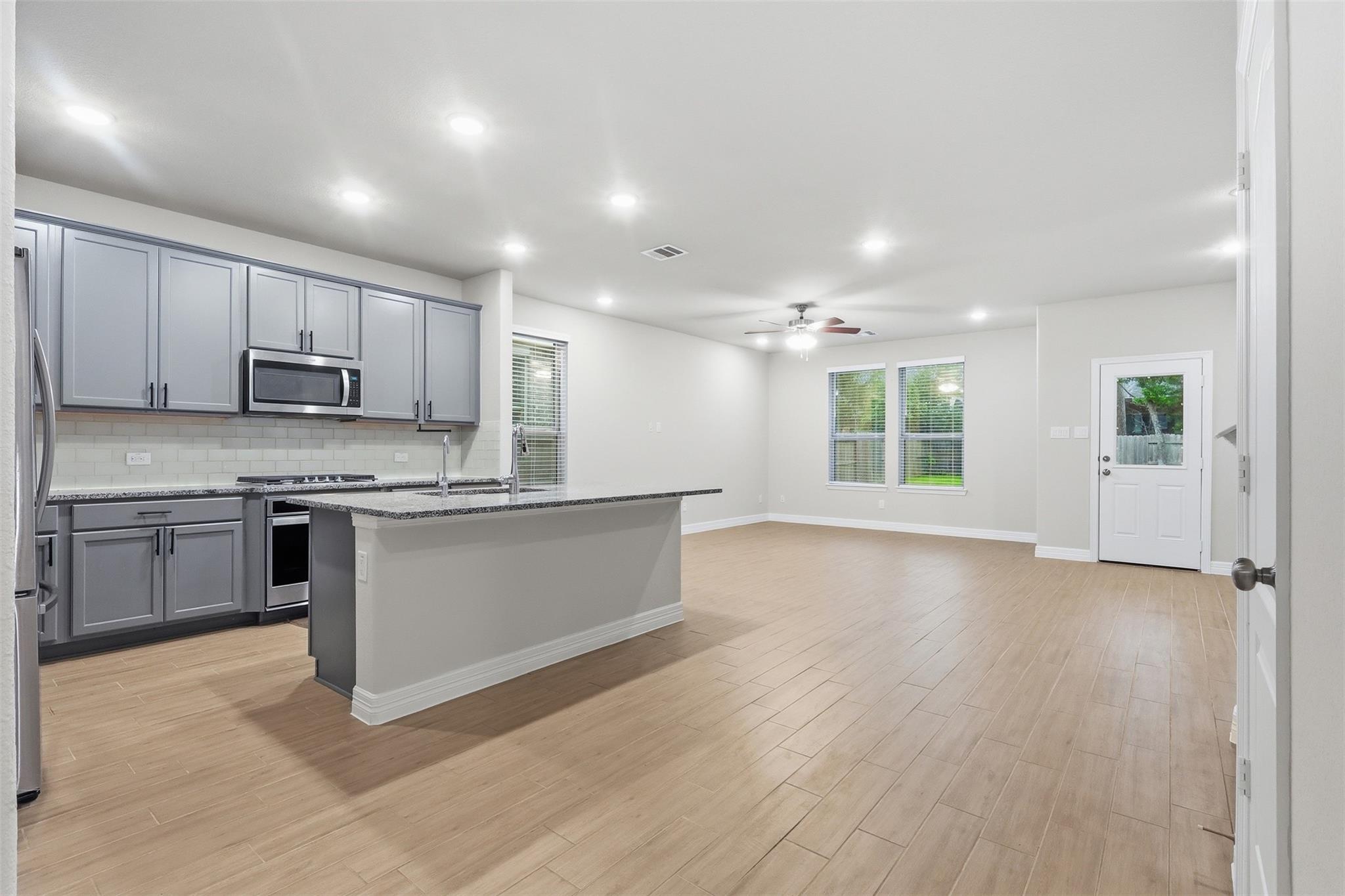 119 Buttonwood Court