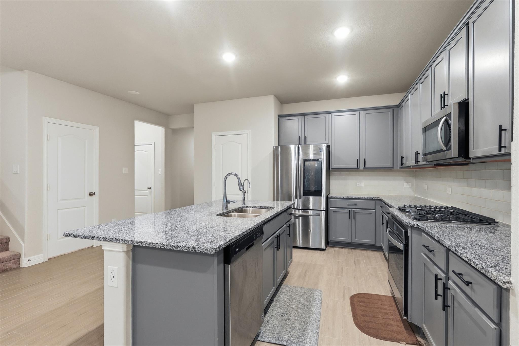 119 Buttonwood Court