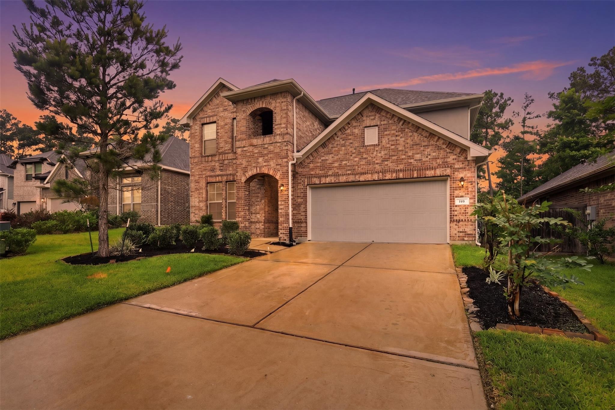 119 Buttonwood Court