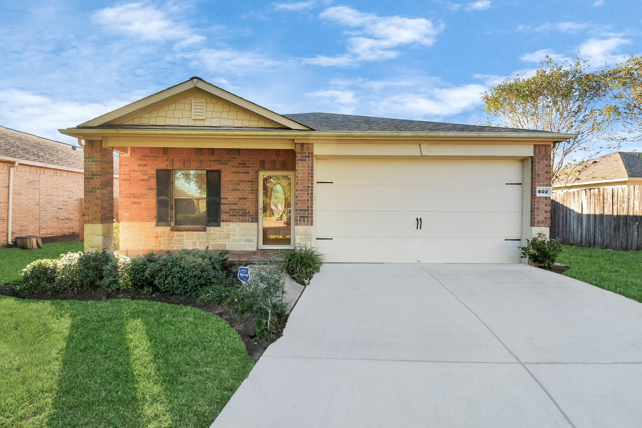 602 Starboard Court