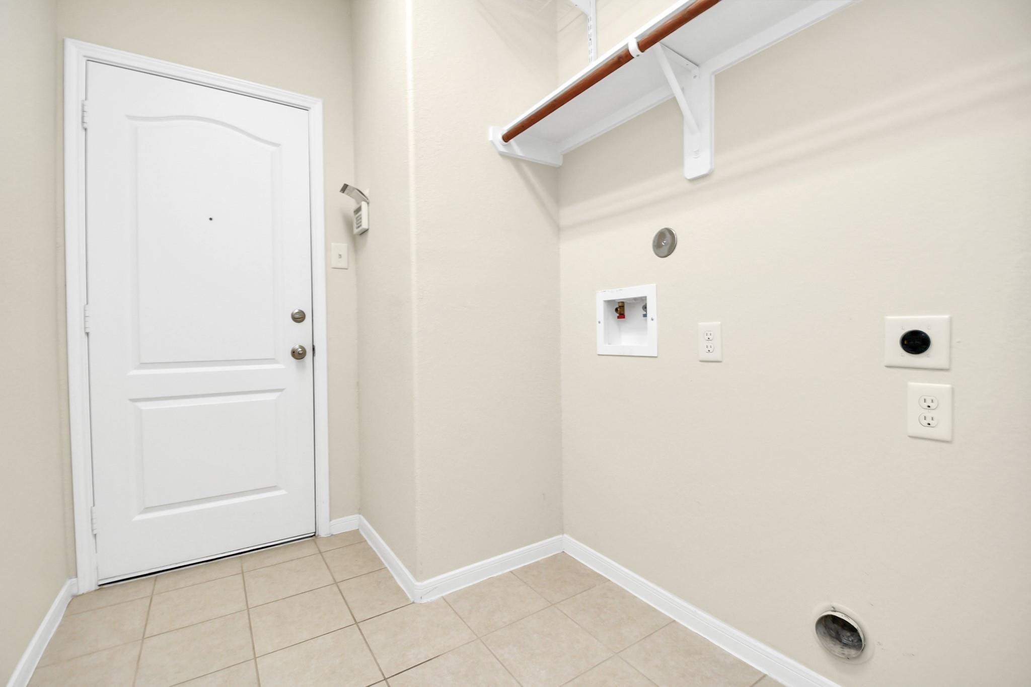 602 Starboard Court