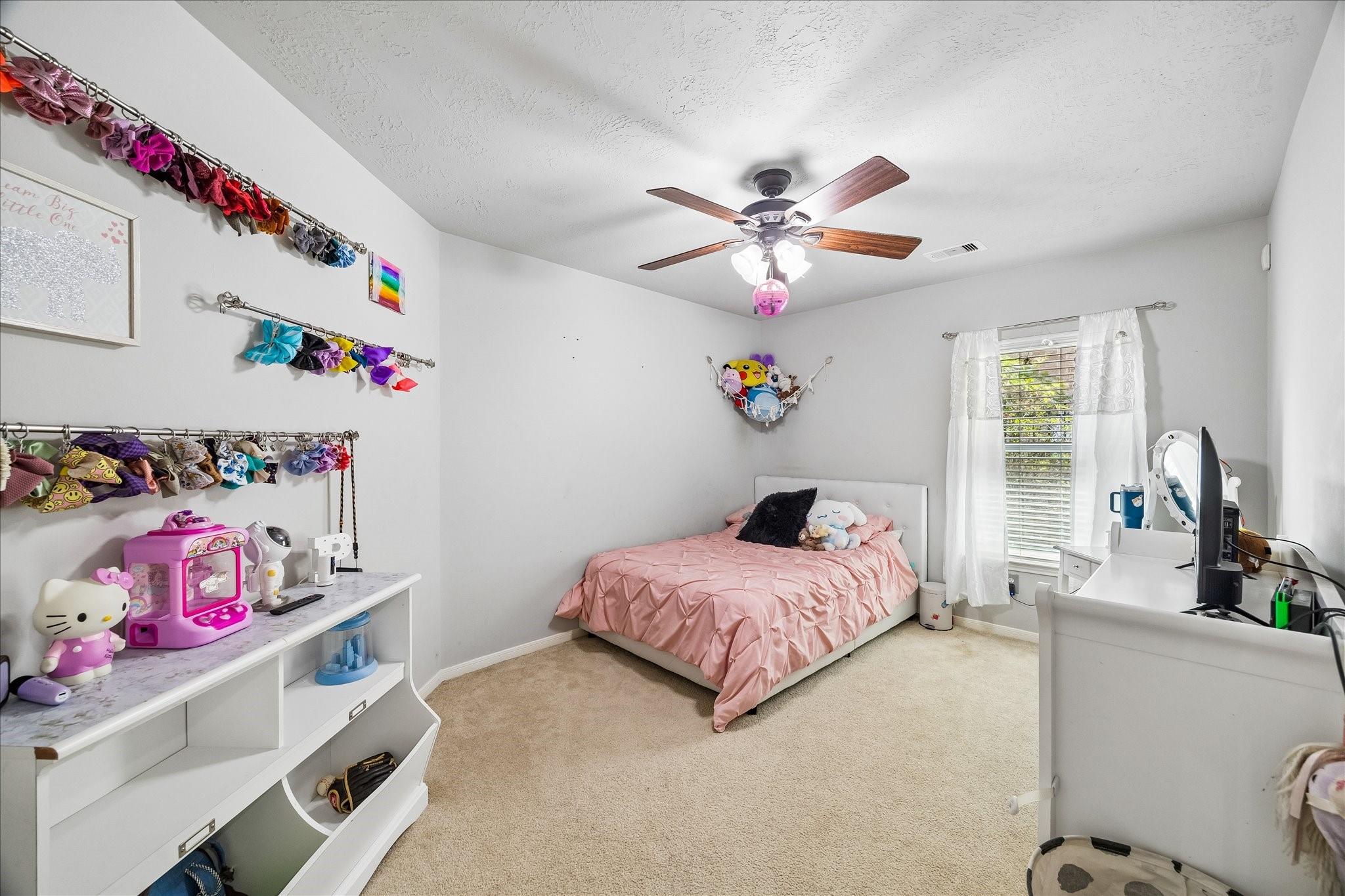 4527 Kenya Manor