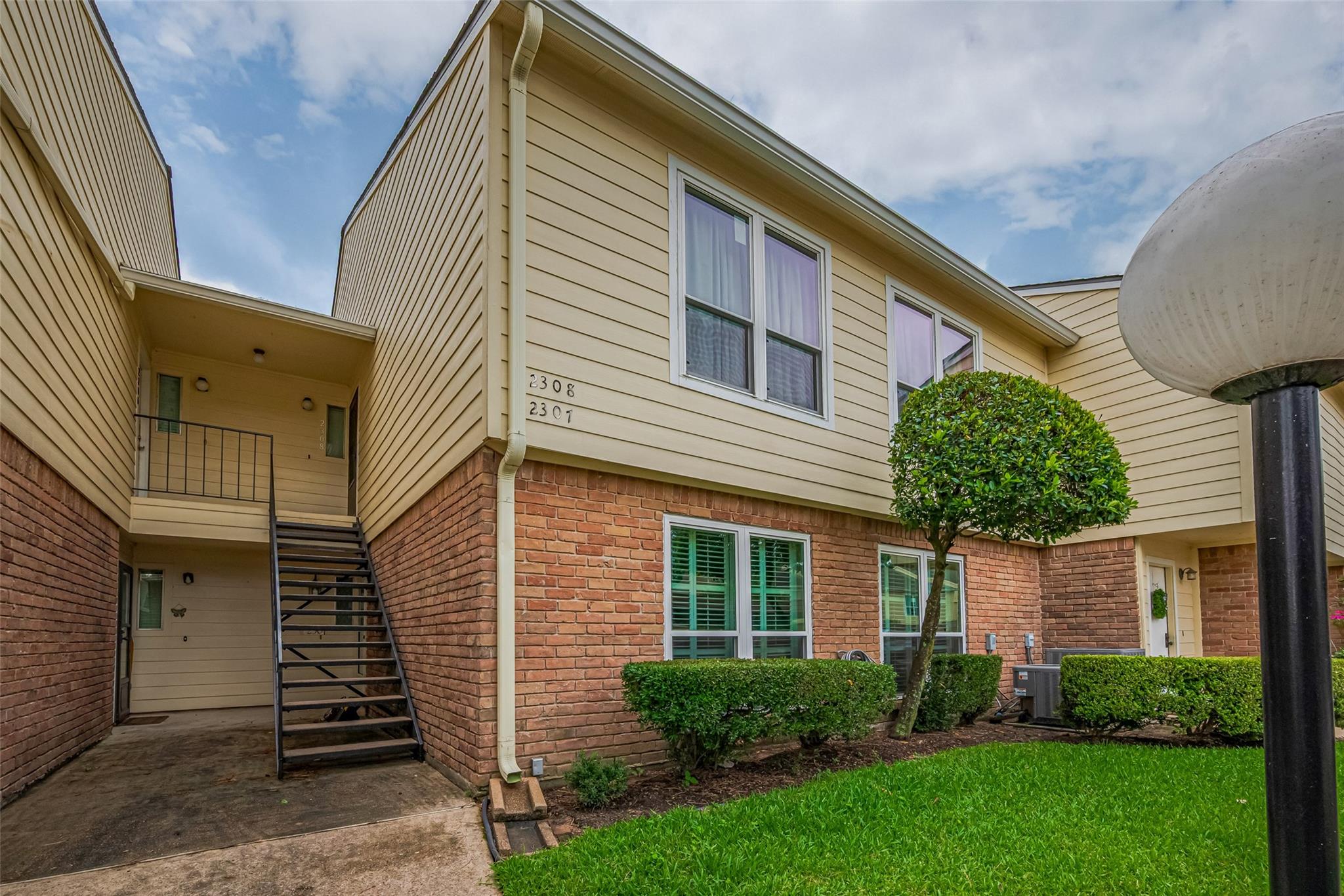 14555 Wunderlich Drive # 2307