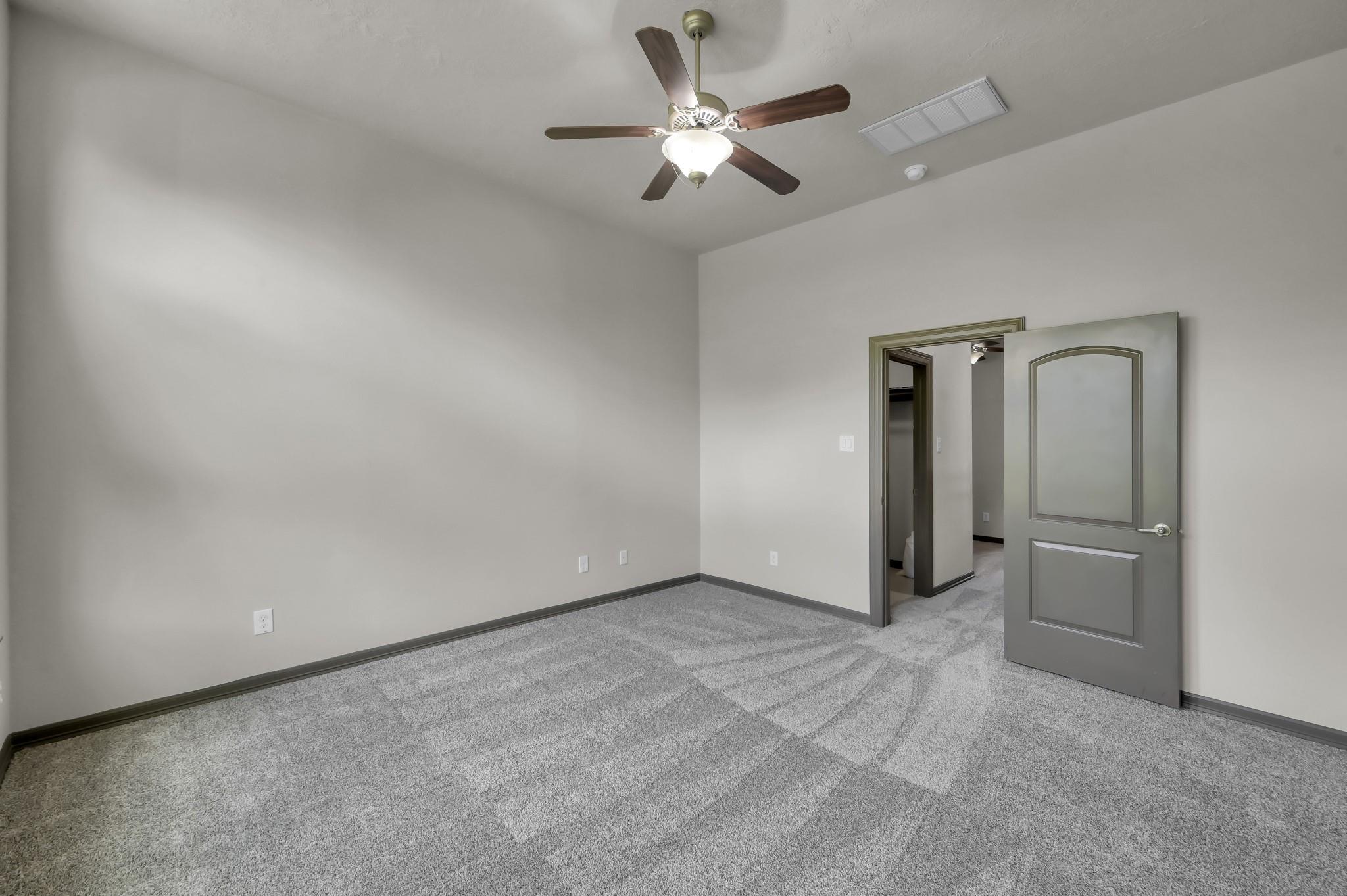 38 Aventura Place
