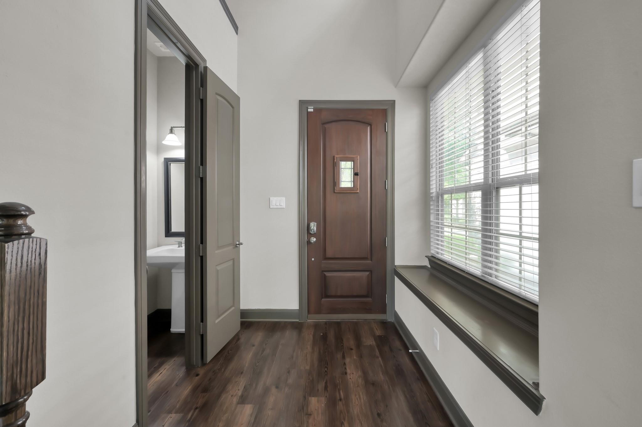 38 Aventura Place