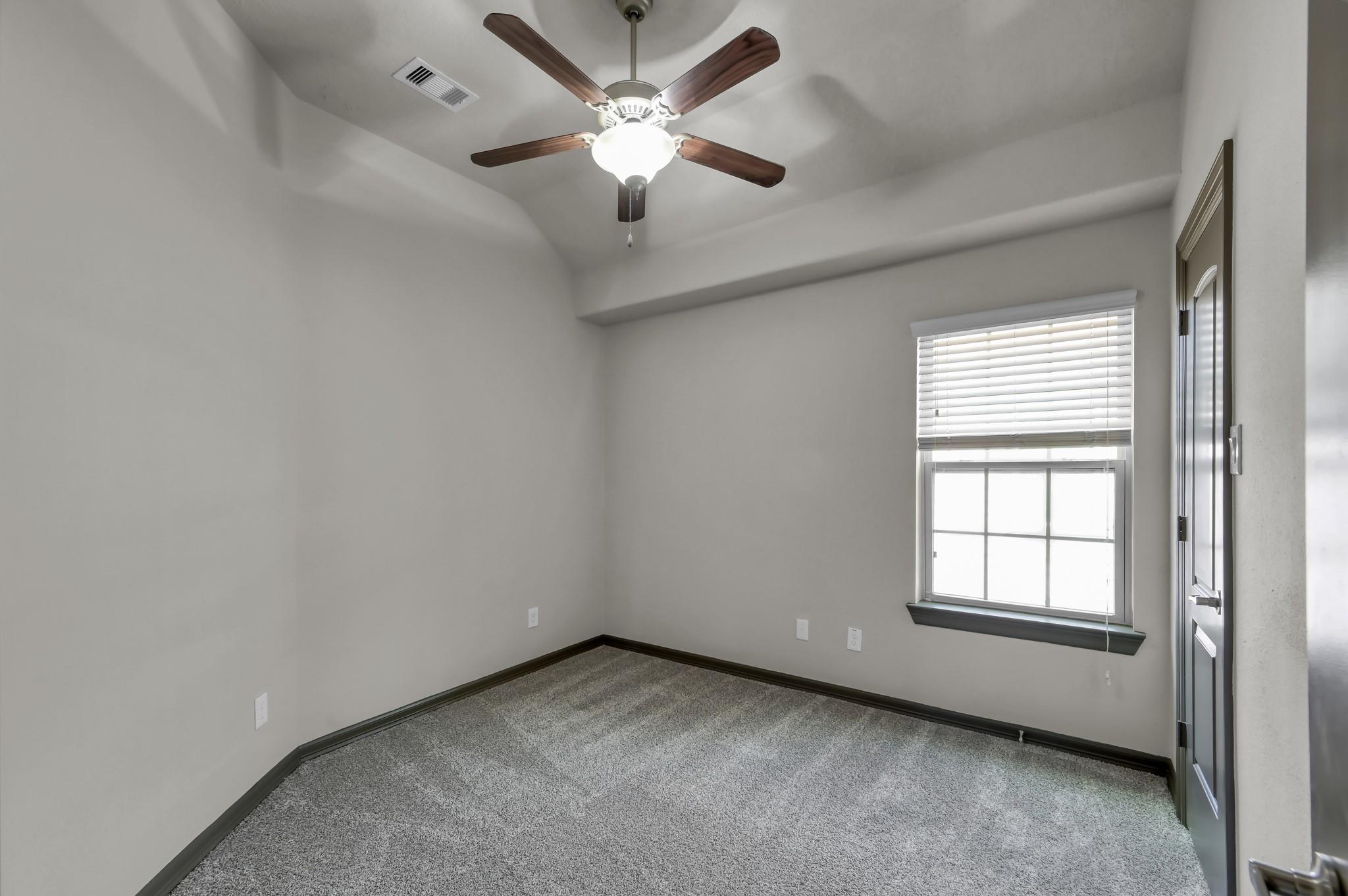 38 Aventura Place