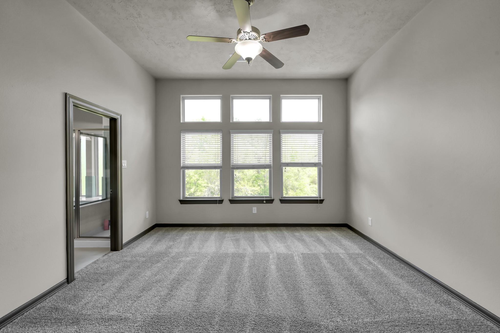 38 Aventura Place