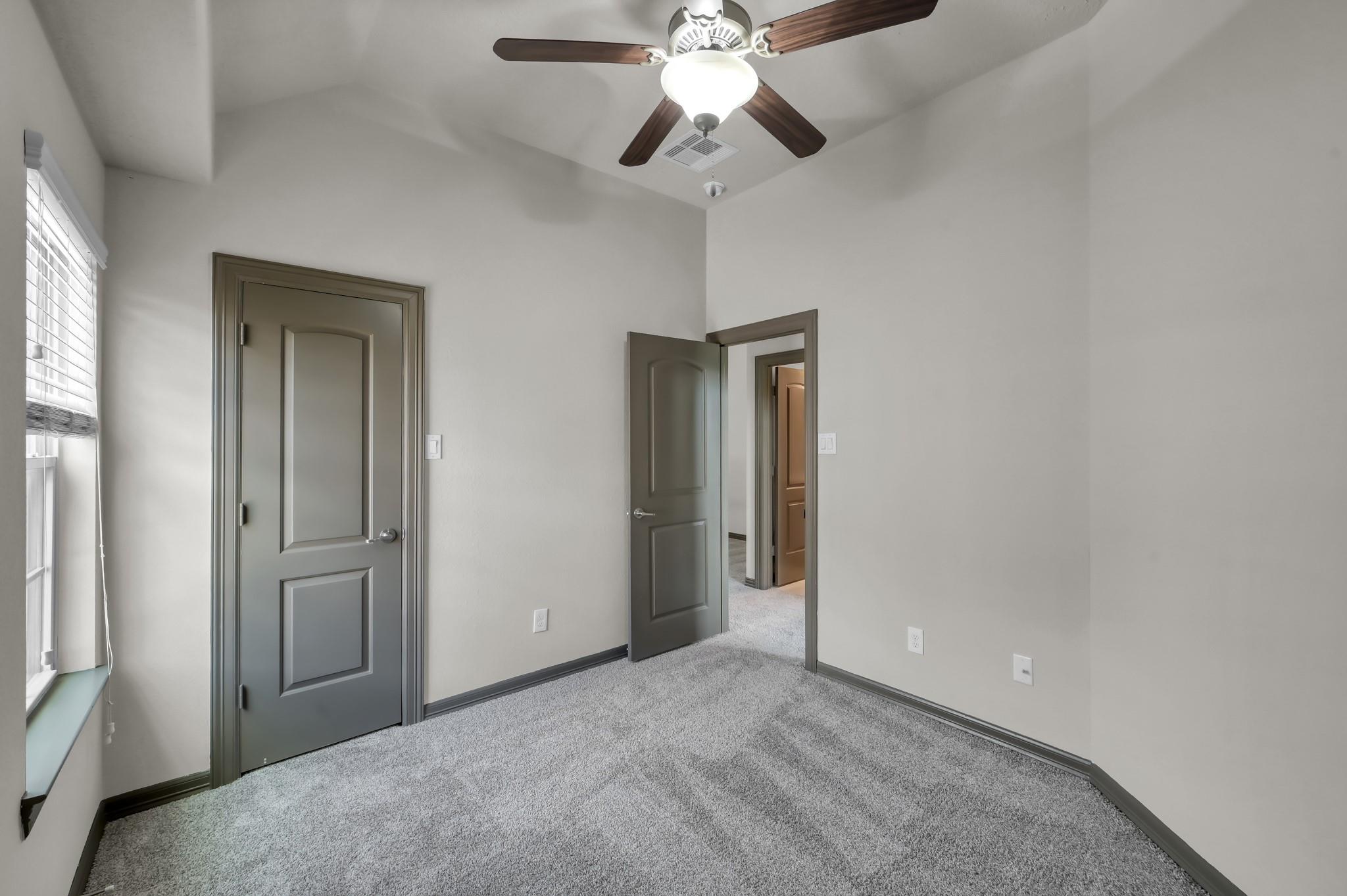 38 Aventura Place