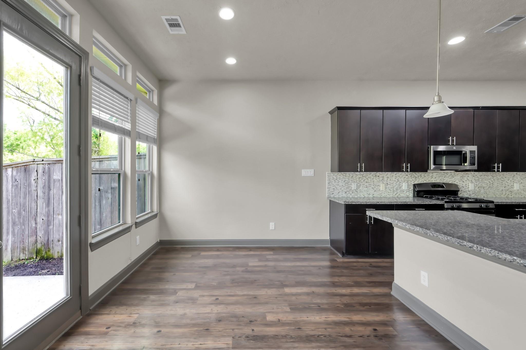 38 Aventura Place