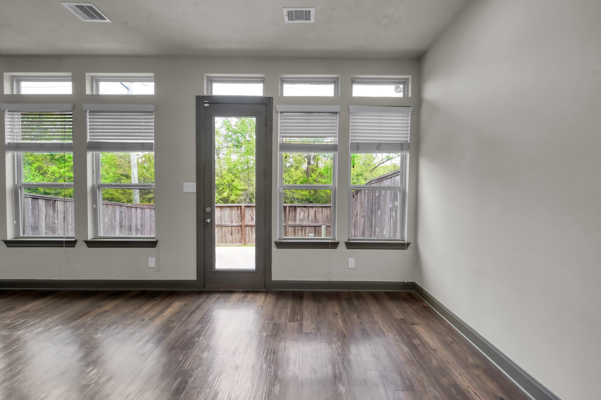 38 Aventura Place
