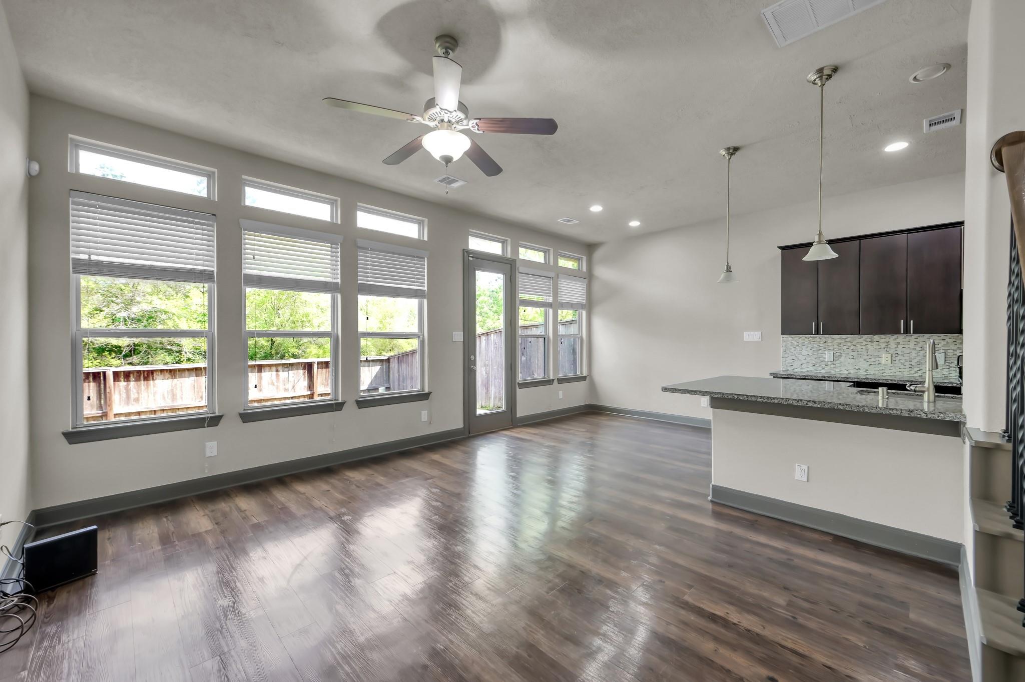 38 Aventura Place