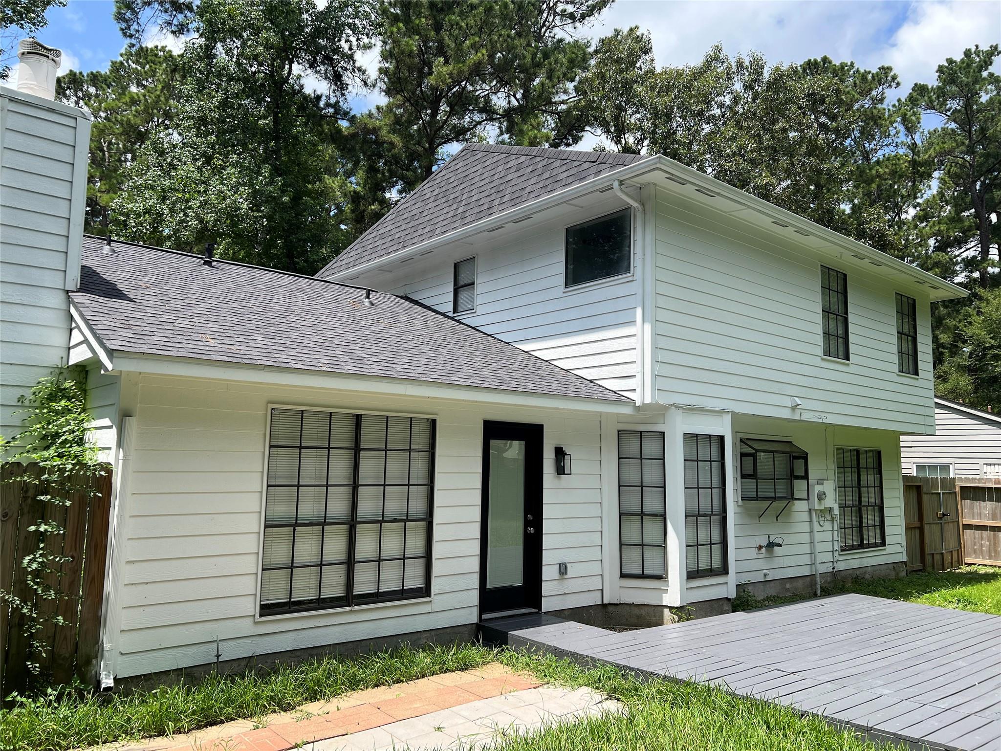 22 Cricket Hollow Place