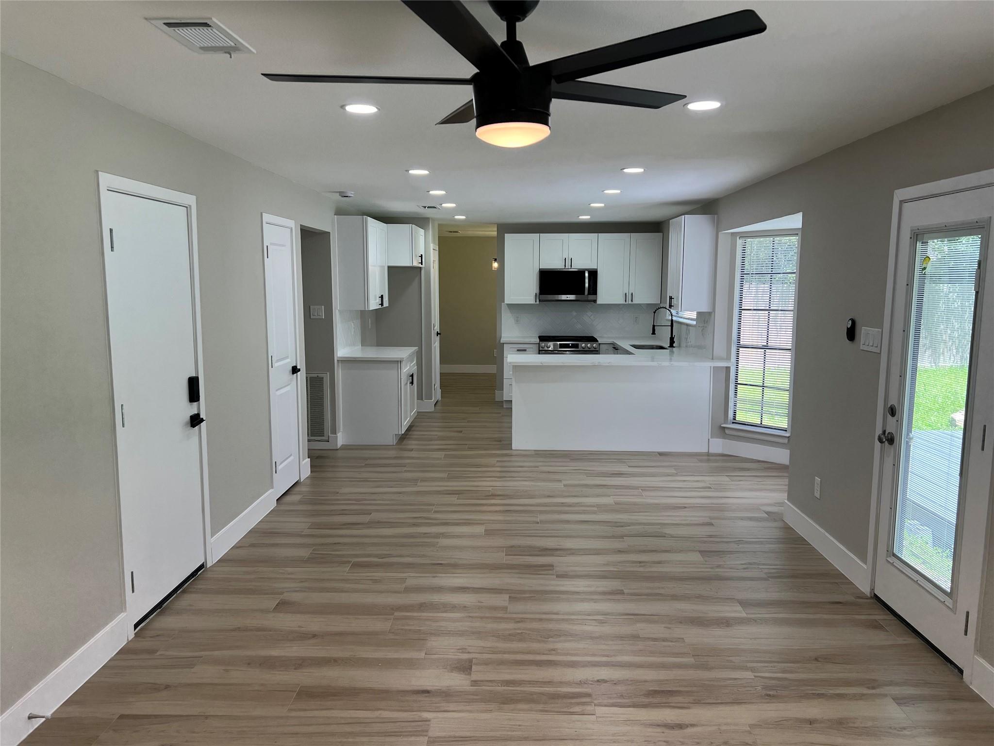 22 Cricket Hollow Place