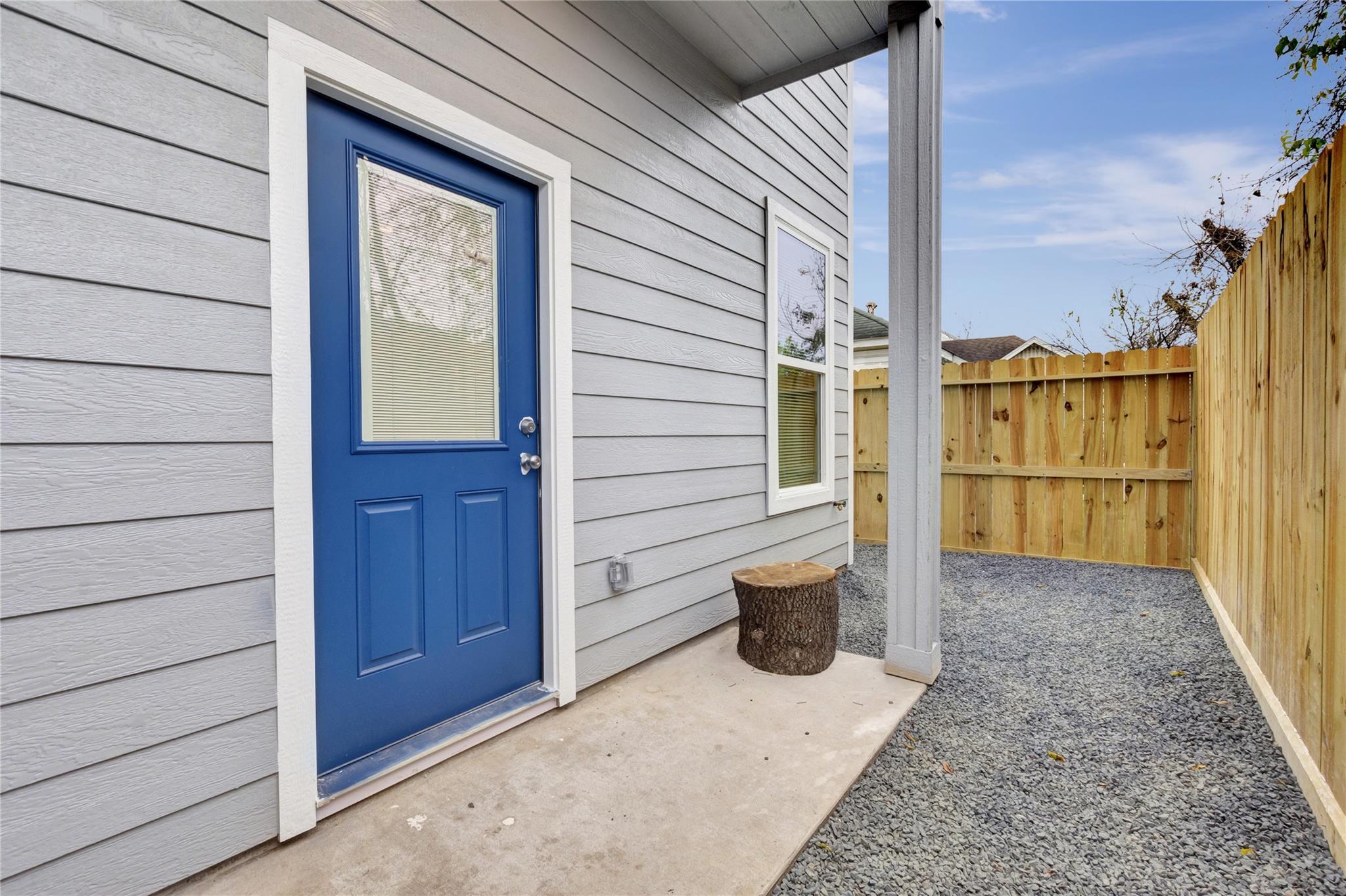 21 Latham Street # D