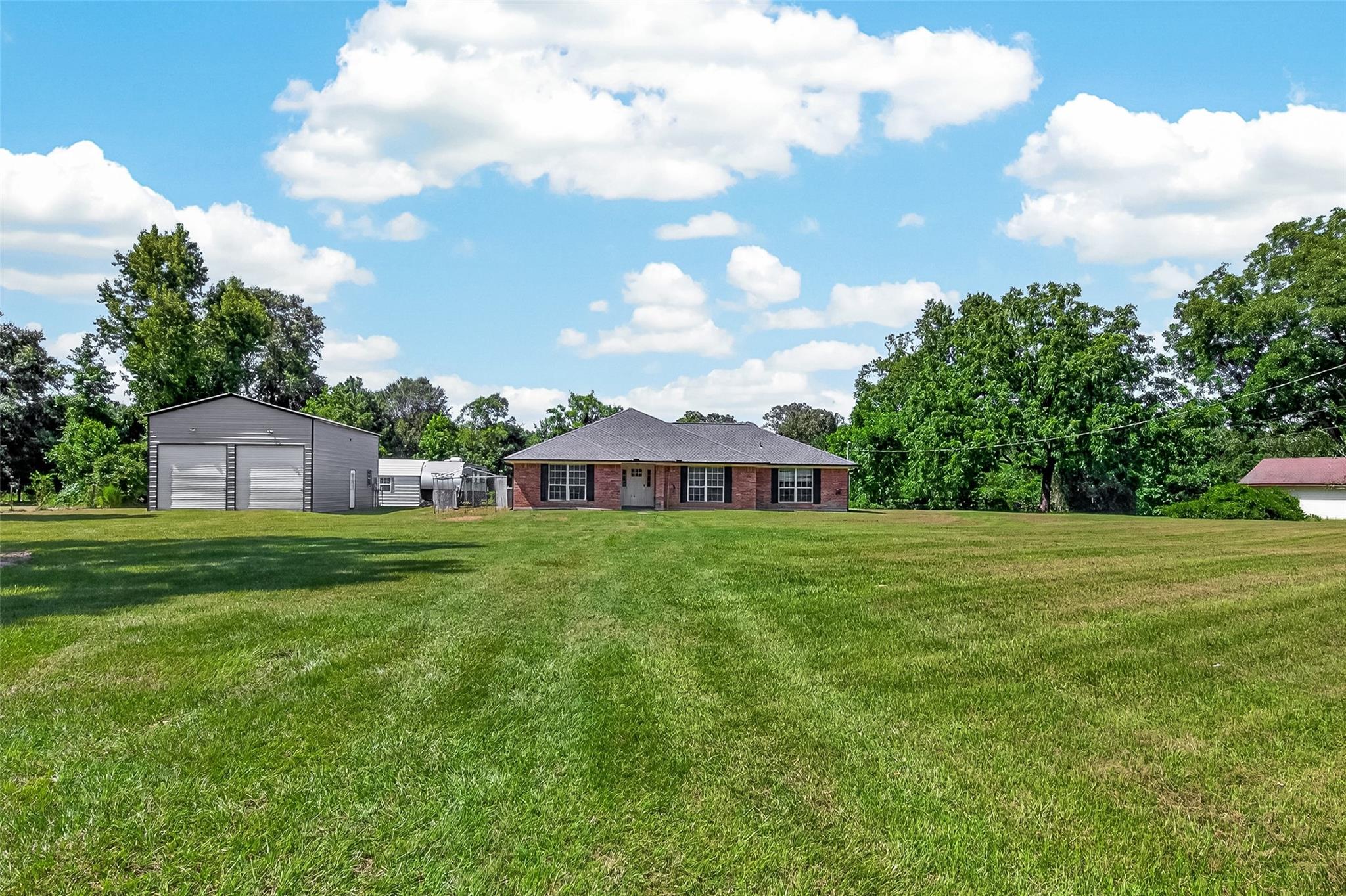 158 County Road 2194