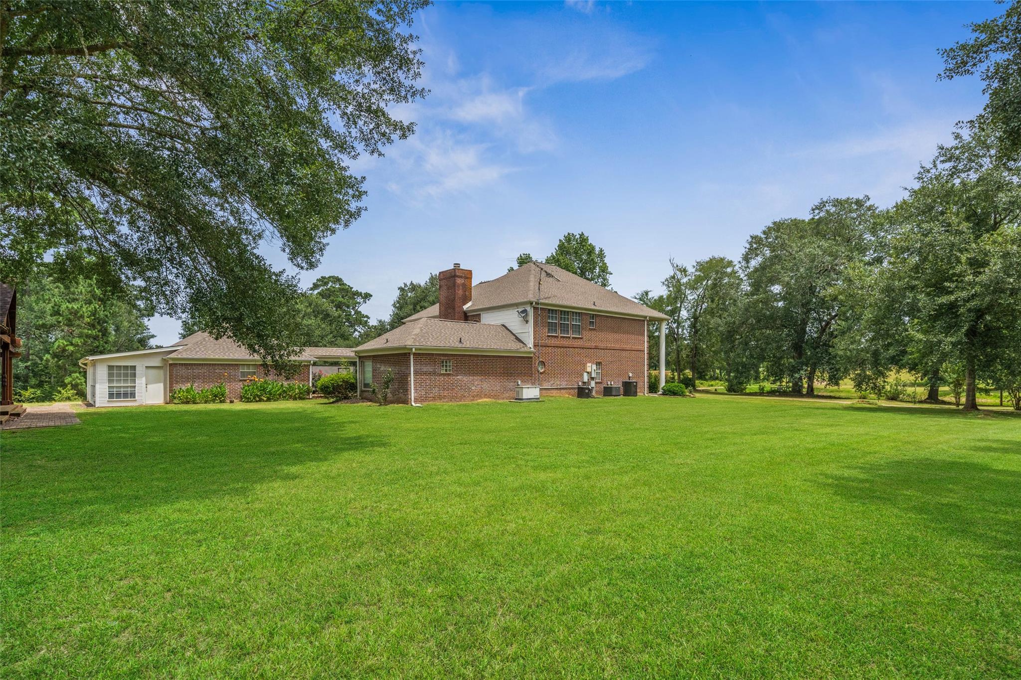 2222 Fm 945 Road S