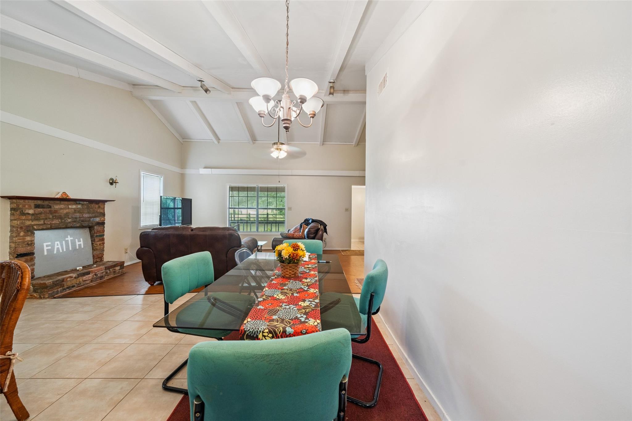 2222 Fm 945 Road S