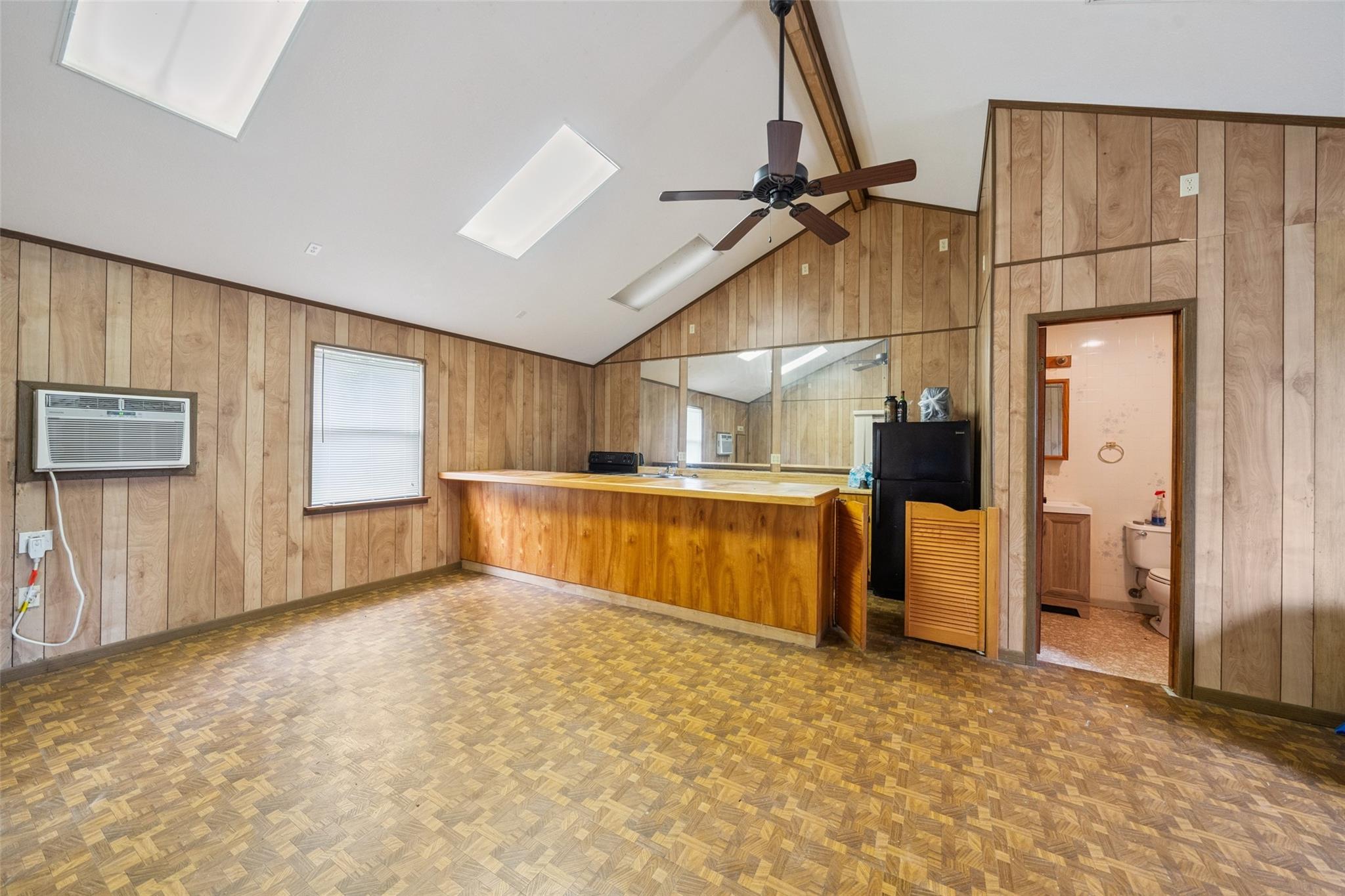 2222 Fm 945 Road S
