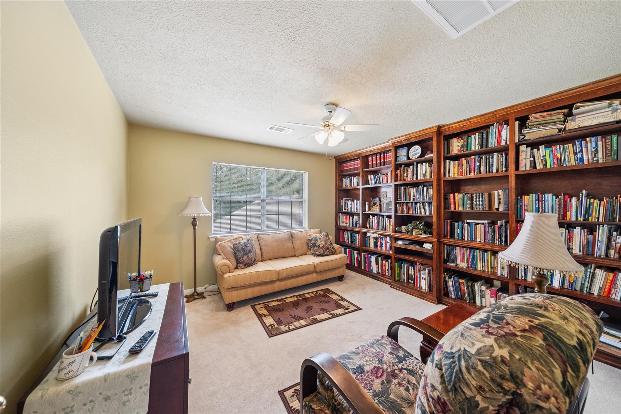 2222 Fm 945 Road S
