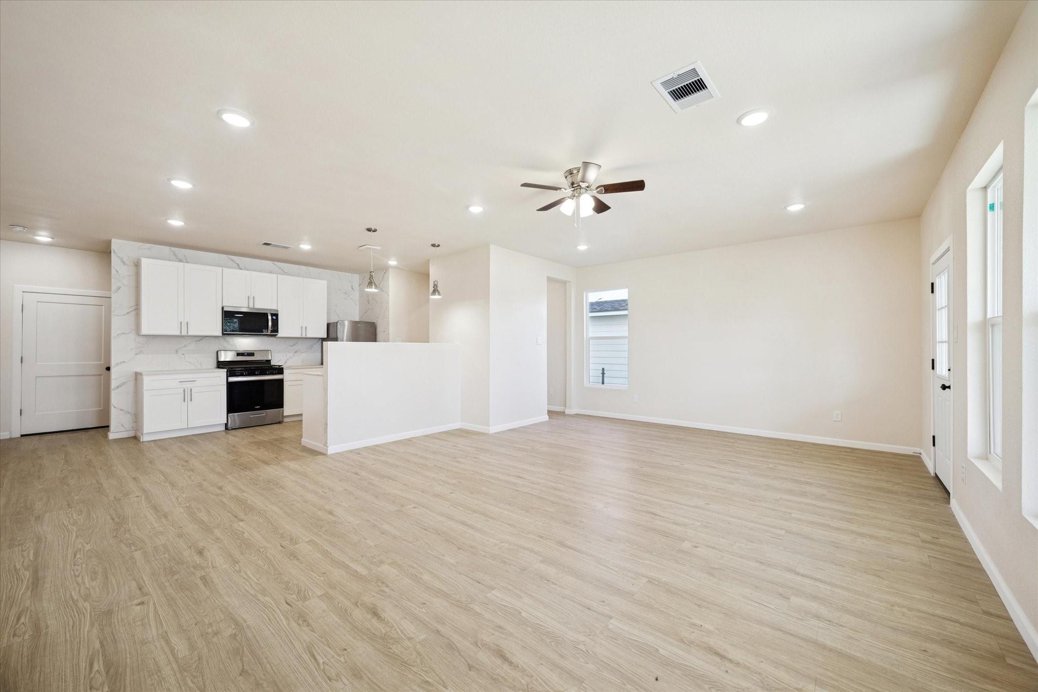 141 Golf View