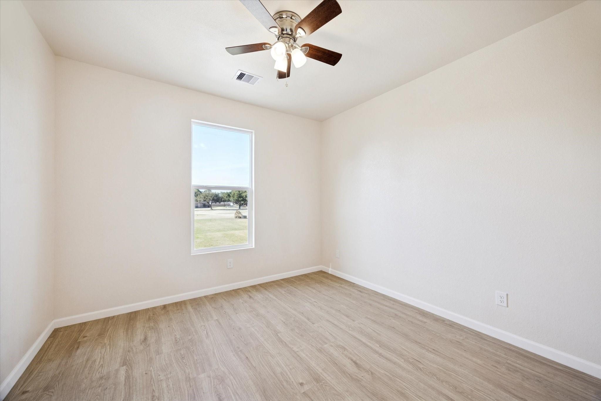 141 Golf View