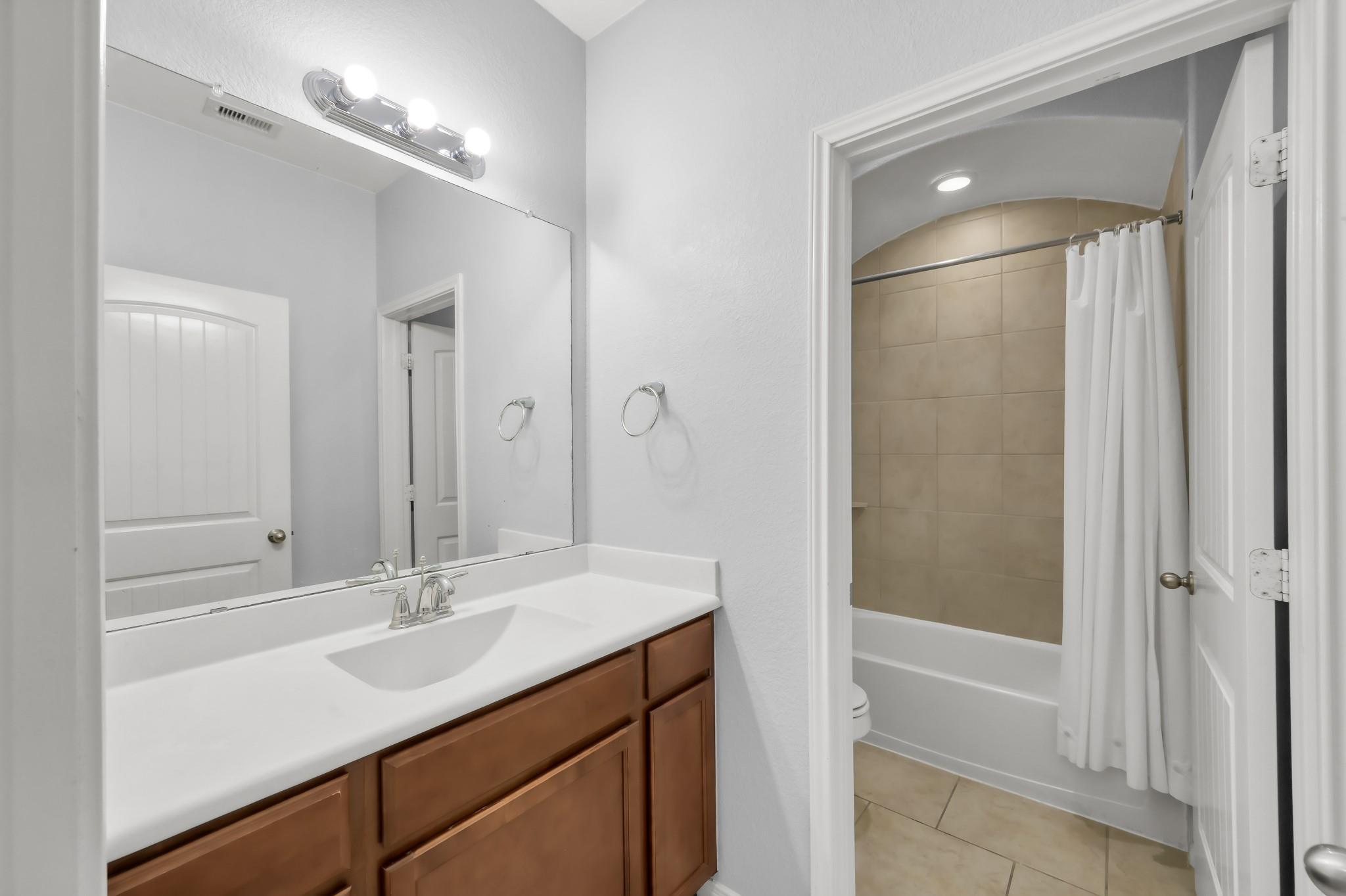 5615 Glenfield Spring Lane