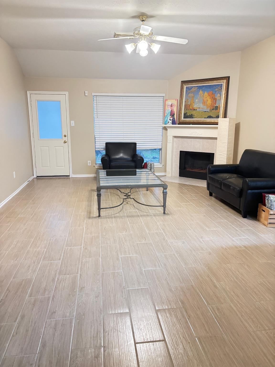 18 Tallow Hill Place