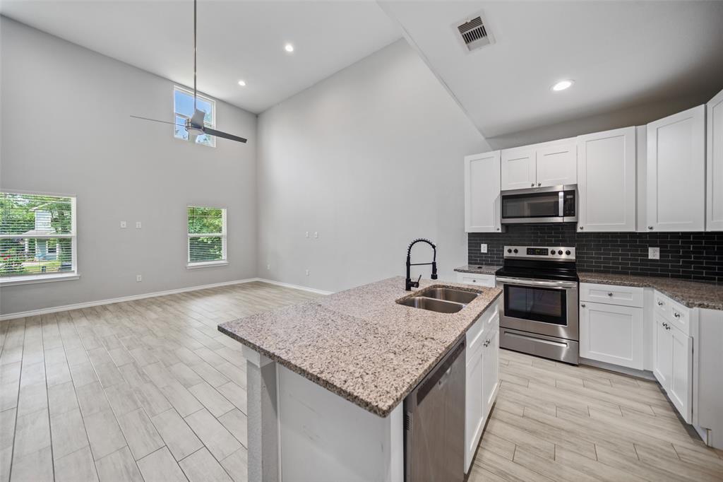 4006 Frontier Road