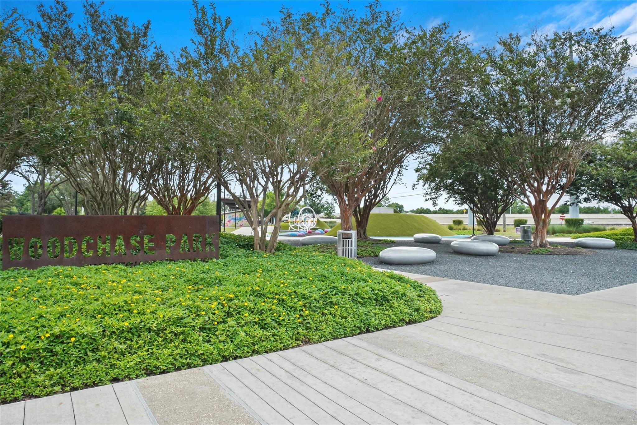 3900 Woodchase Drive # 52