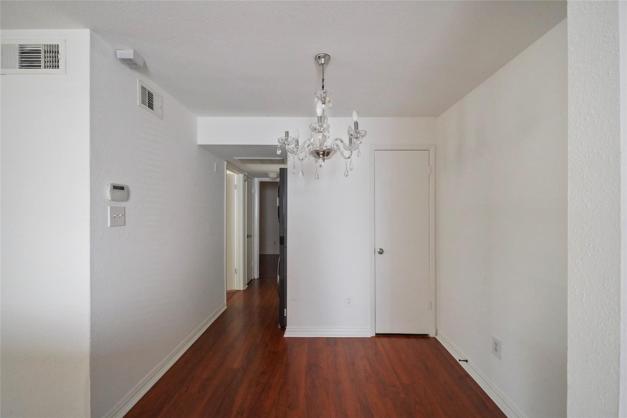 3900 Woodchase Drive # 52