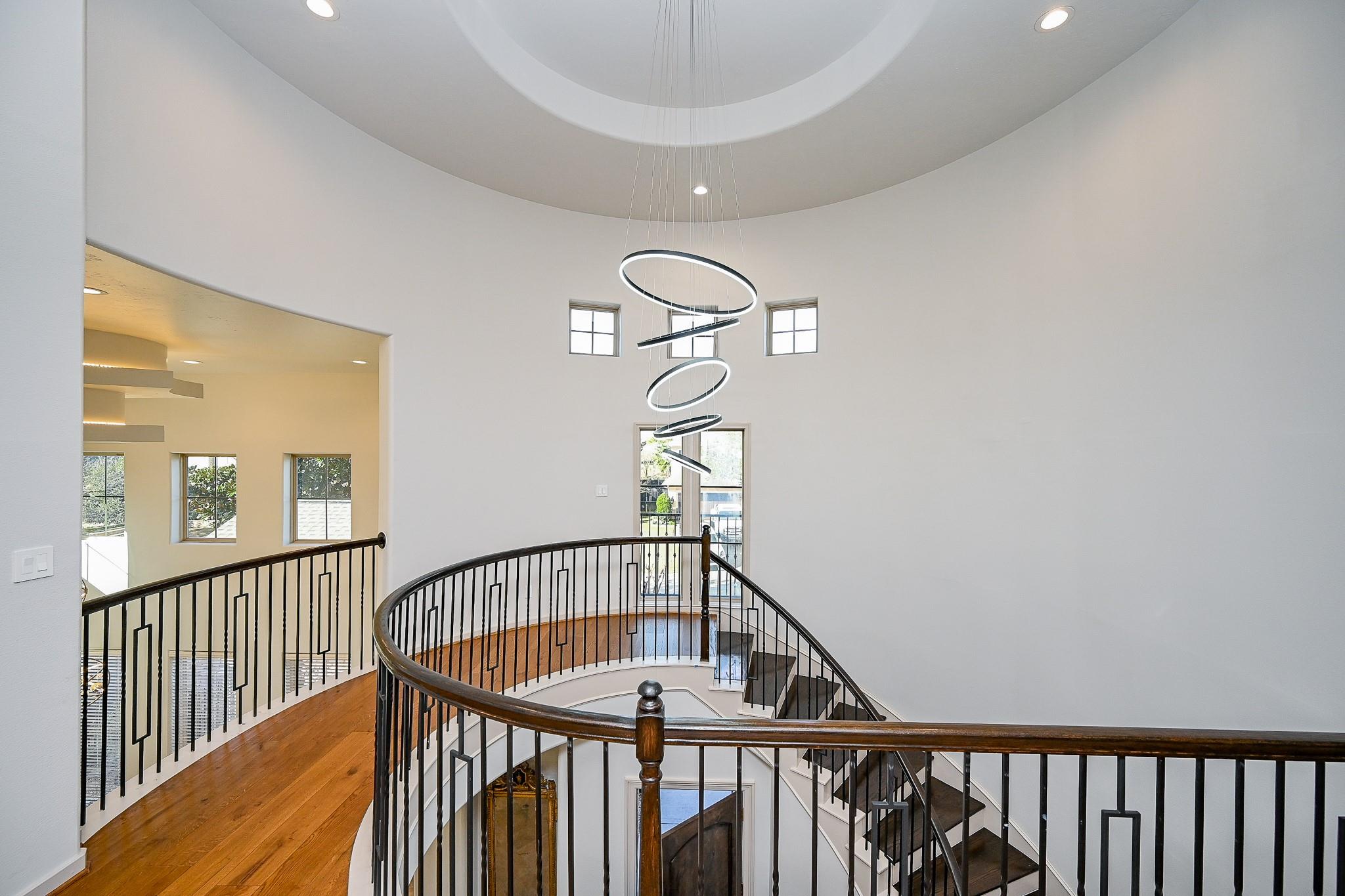 3815 Antibes Lane