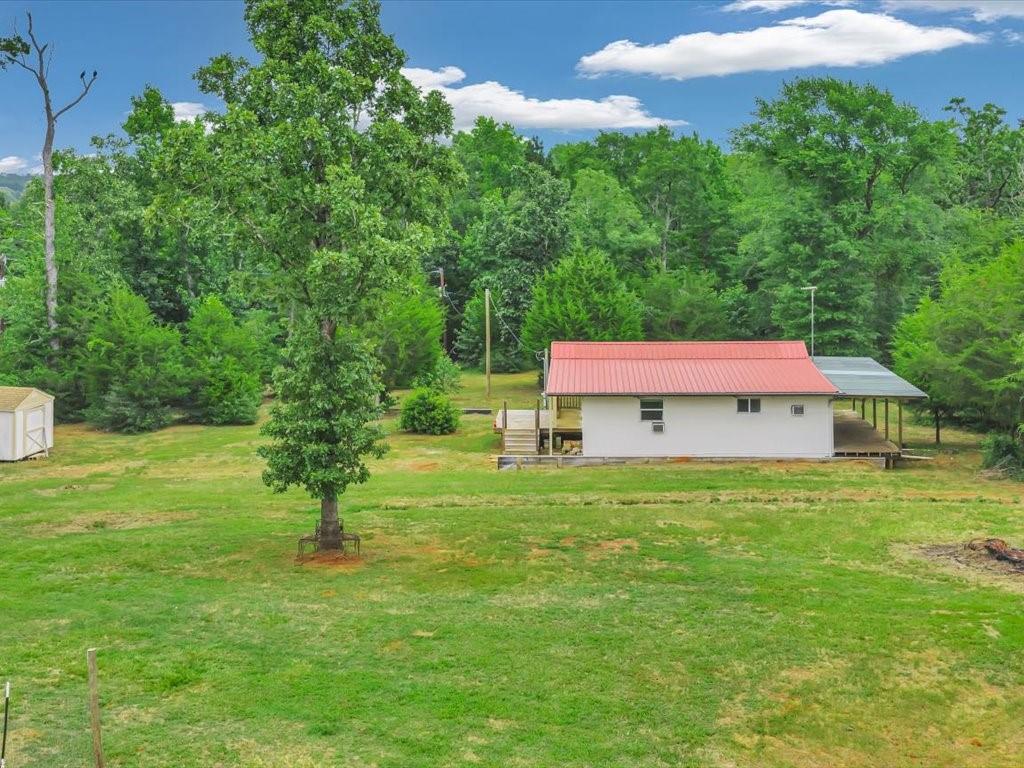 1949 County Road 2717