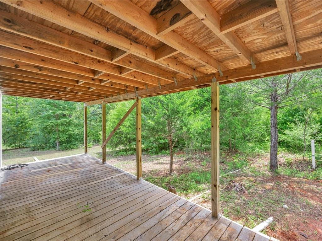 1949 County Road 2717