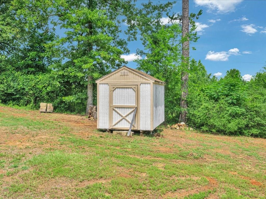 1949 County Road 2717