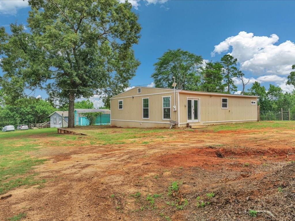 1949 County Road 2717